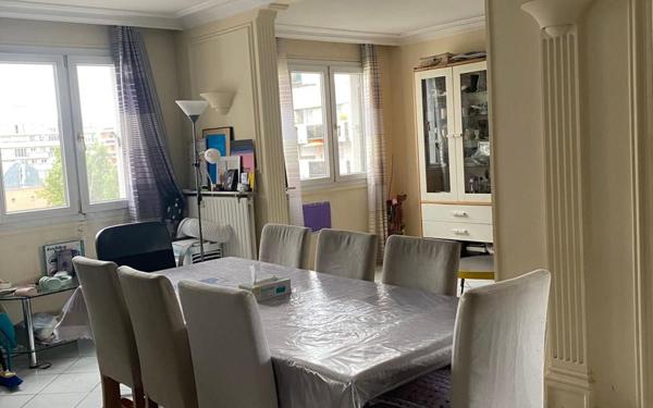 Appartement à vendre    5 pièces • 115,52 m2 Paris 19