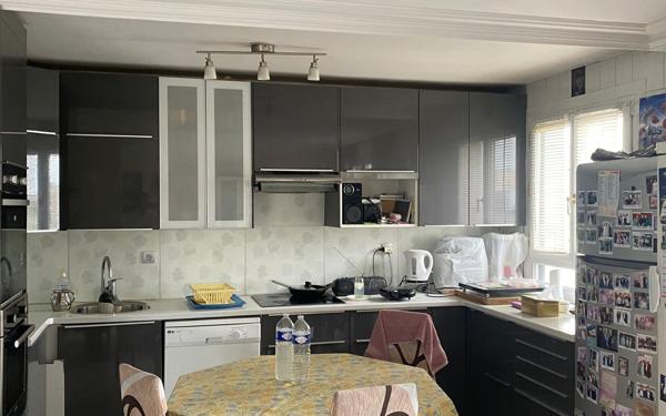 Appartement à vendre    5 pièces • 115,52 m2 Paris 19