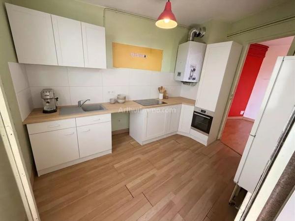 Vente                                                      Appartement
                        
                     2 pièces                      56 m2                     à Montpellier