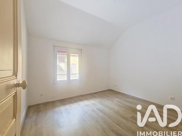 Location maison 2 pièces 46 m² Saint-Julien-du-Sault