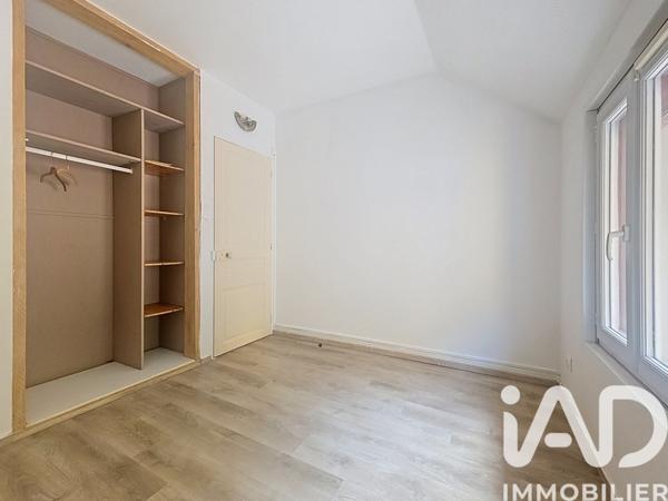 Location maison 2 pièces 46 m² Saint-Julien-du-Sault