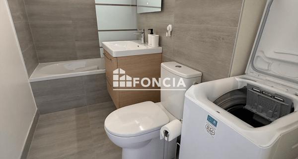 À vendre Studio 36 m² - Saint-julien-en-genevois 74160