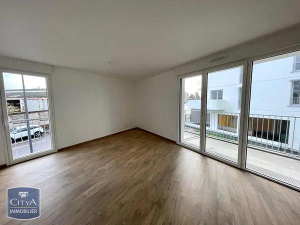 Appartement à louer 4 pièces 75.3m²