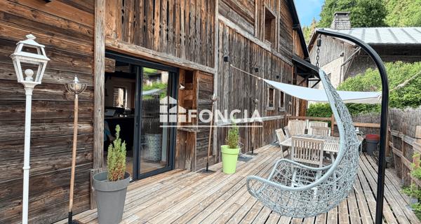 À vendre Maison 4 pièces 135.52 m² - Les Carroz D'araches 74300
