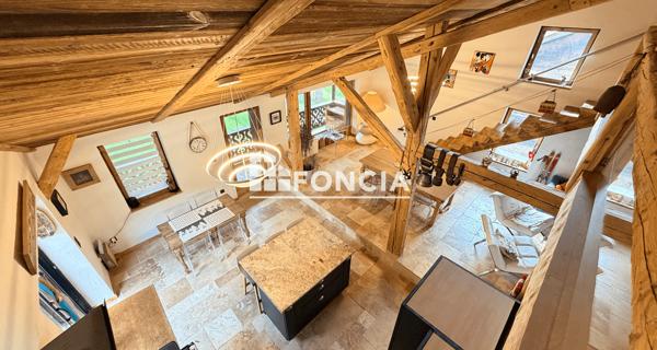 À vendre Maison 4 pièces 135.52 m² - Les Carroz D'araches 74300