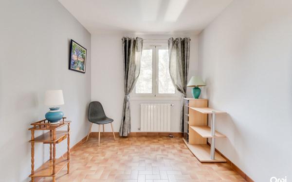 Maison à vendre    5 pièces • 189 m2 Aubagne