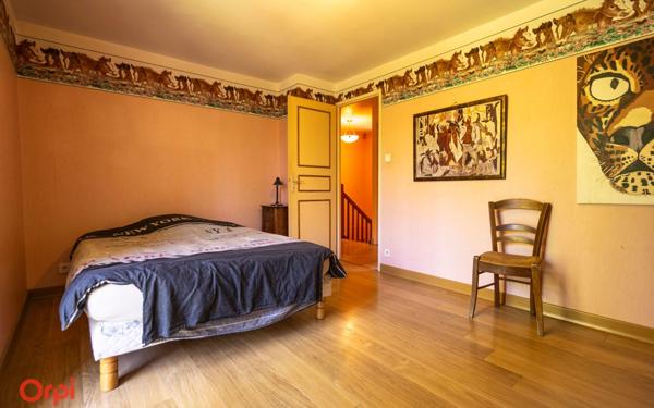 Maison à vendre    5 pièces •  Lentilly