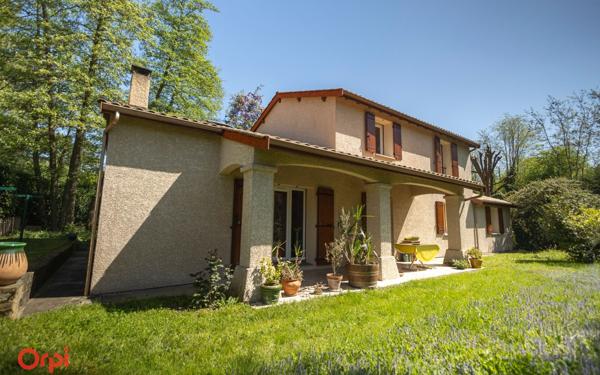 Maison à vendre    5 pièces •  Lentilly