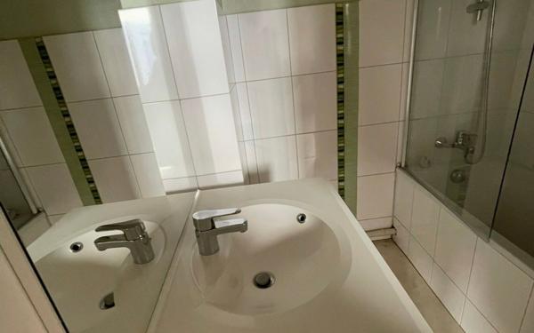 Appartement à louer    2 pièces •  Voiron