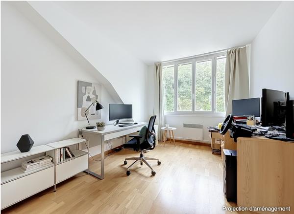 Appartement
         3 pièces
        - 67 m² 160 000 €*