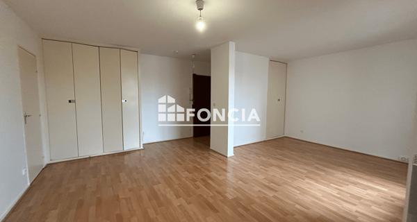 Location Appartement 2 pièces 60.54 m² - Villeurbanne 69100