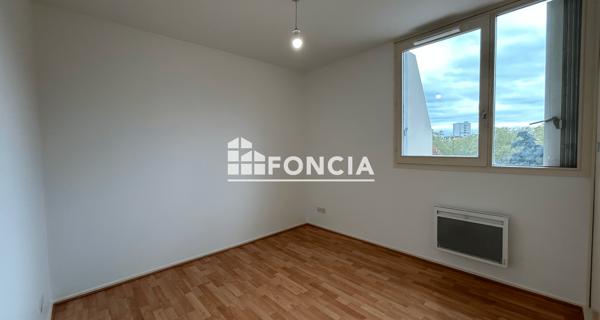 Location Appartement 2 pièces 60.54 m² - Villeurbanne 69100