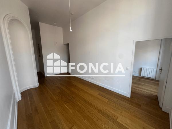 Location Appartement 2 pièces 52.24 m² - Grenoble 38000
