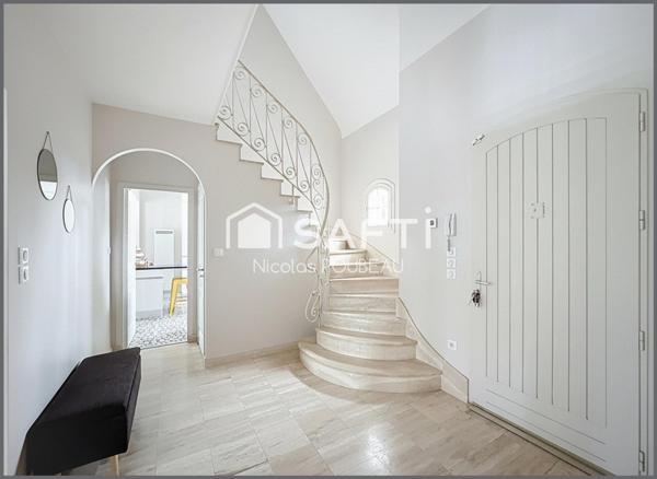 Grande maison traditionnelle proche du centre !