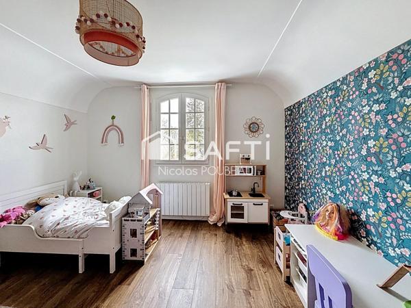 Grande maison traditionnelle proche du centre !