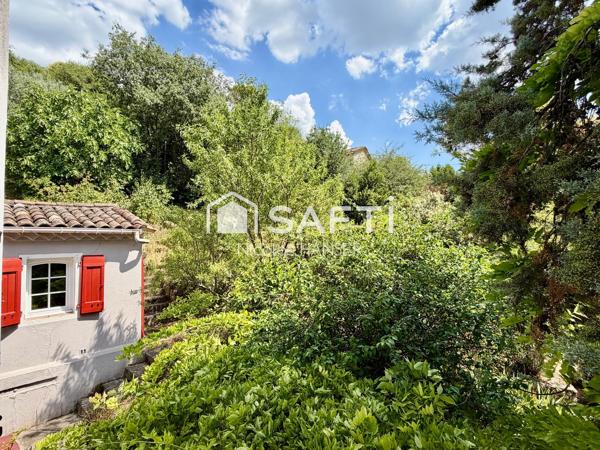 Maison de charme familiale en pierre avec vue panoramique