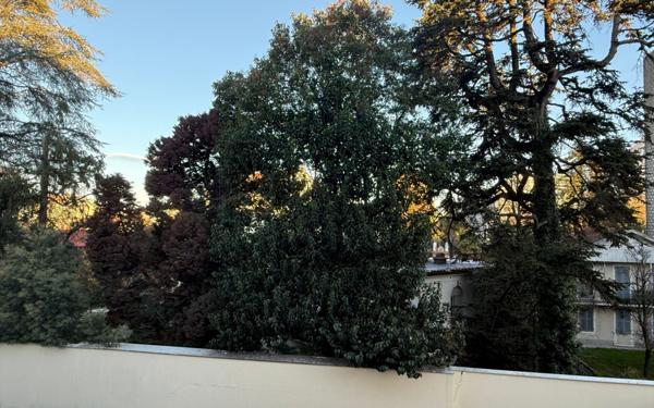 Appartement à vendre    2 pièces •  Pau