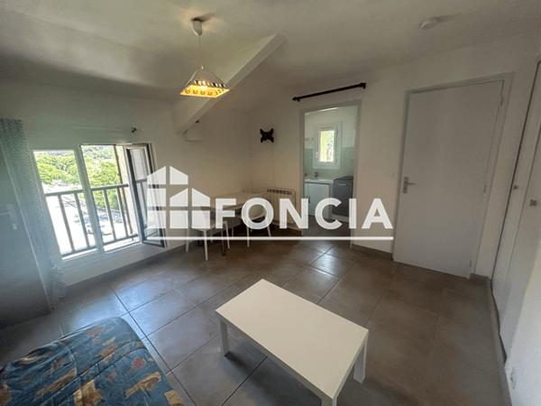 Location Studio meublé 20.45 m² - 1 RUE DES ABEILLES APPT 11 Digne-les-bains 04000