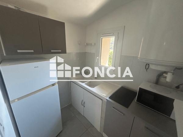 Location Studio meublé 20.45 m² - 1 RUE DES ABEILLES APPT 11 Digne-les-bains 04000