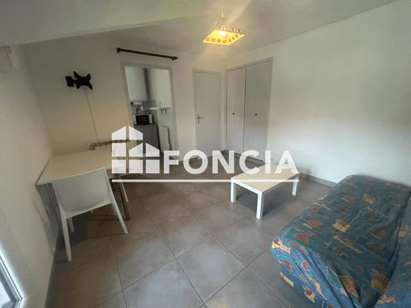 Location Studio meublé 20.45 m² - 1 RUE DES ABEILLES APPT 11 Digne-les-bains 04000