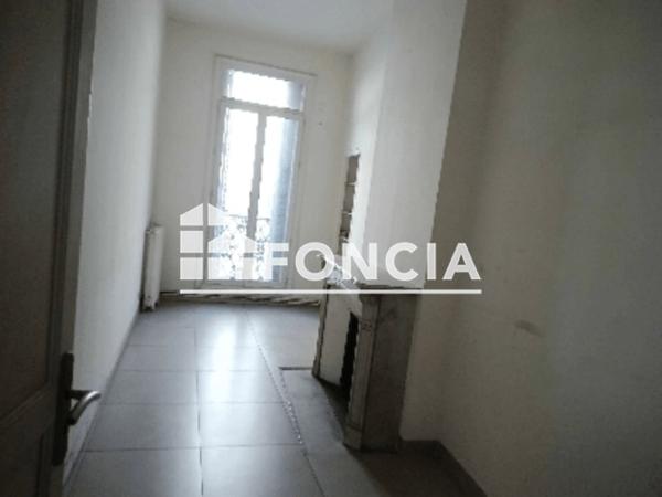 Location Appartement 6 pièces 249 m² - 20 BOULEVARD D'ATHENE Marseille 13001