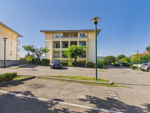 T3 avec terrasse et parking – Investissement locatif sécurisé à Grigny (69520)
