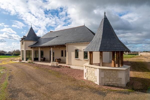 Demeure de charme avec dépendances