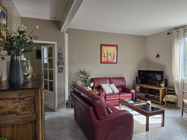 Maison à vendre à Bourneville-Sainte-Croix dans l'Eure (27500), ref : 065/364   
Centre ville