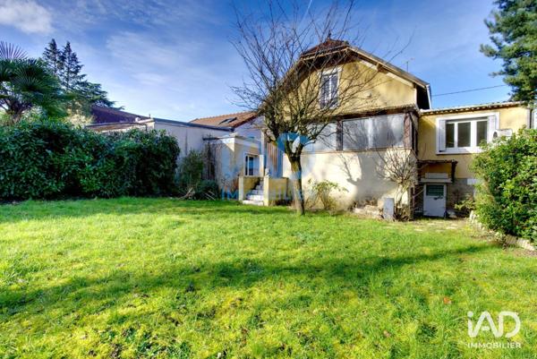 Maison à vendre 5 pièces 132 m² Villecresnes