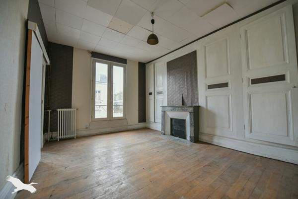 Maison à vendre |  Loches |  12 pièces | 564 m²