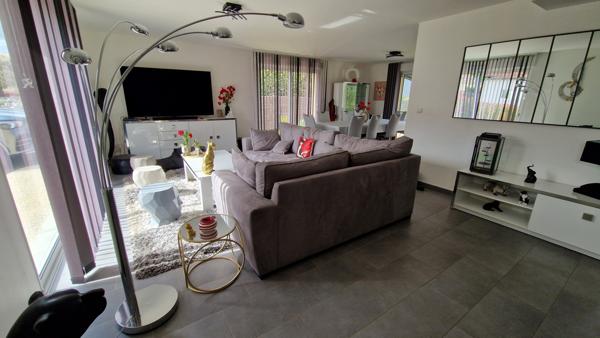 Magnifique Maison Moderne à Cérans foulletourte