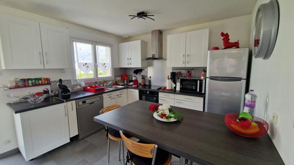 Magnifique Maison Moderne à Cérans foulletourte