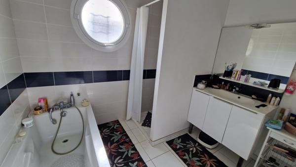 Magnifique Maison Moderne à Cérans foulletourte