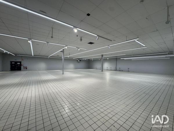 Boutique/Local commercial à vendre 1 070 m² Mirebeau