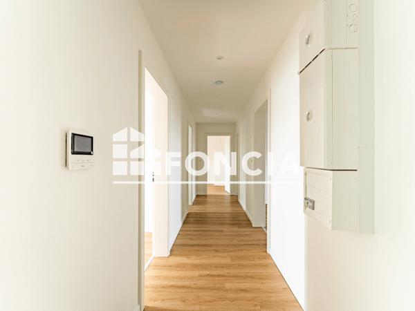 Location Appartement 4 pièces 66.65 m² - 17 RUE DU GENERAL UHRICH Strasbourg 67000