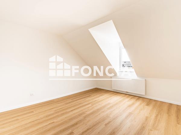 Location Appartement 4 pièces 66.65 m² - 17 RUE DU GENERAL UHRICH Strasbourg 67000