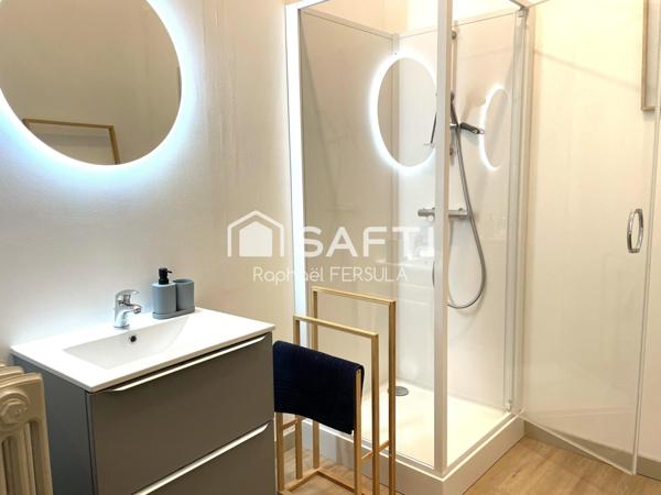 Grand appartement bourgeois T6 , hypercentre