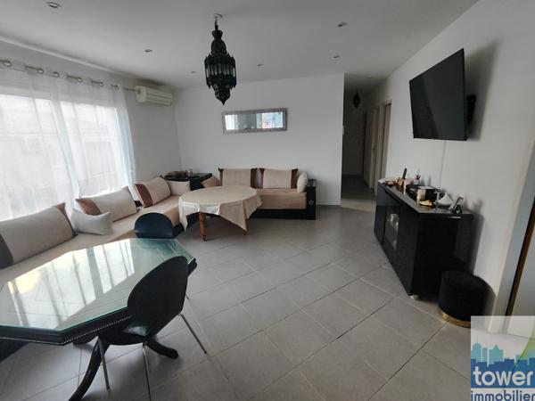 Maison récente avec vue à Portel-des-Corbières