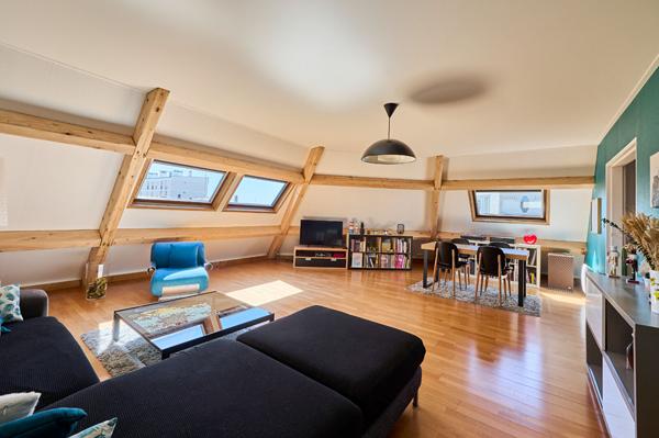 Appartement Dijon 5 pièce(s) 123m2 dernier étage avec ascenseur