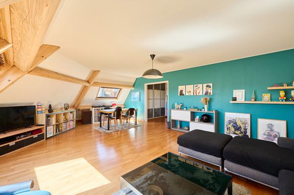 Appartement Dijon 5 pièce(s) 123m2 dernier étage avec ascenseur