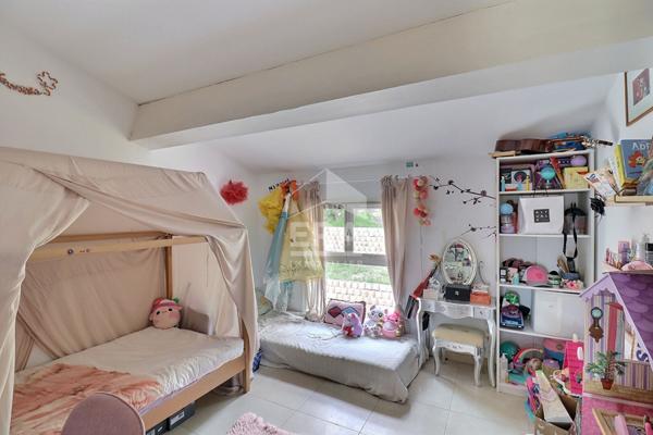 Maison Marignane 5 pièces 146 m2