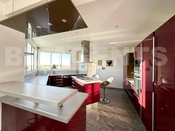 maison/villa 5 pièce(s) 162 m2