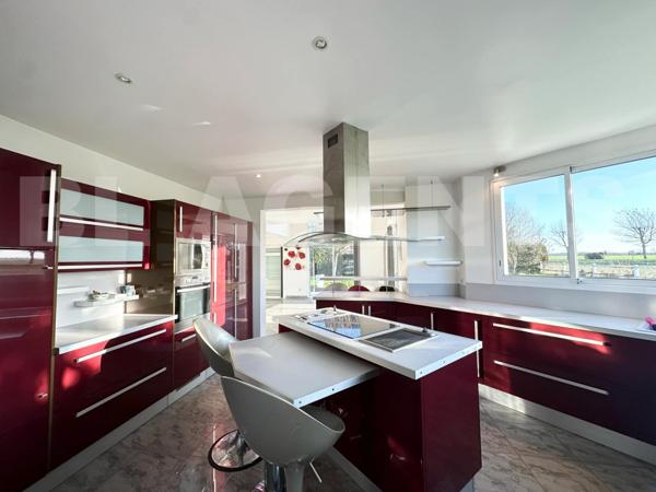 maison/villa 5 pièce(s) 162 m2