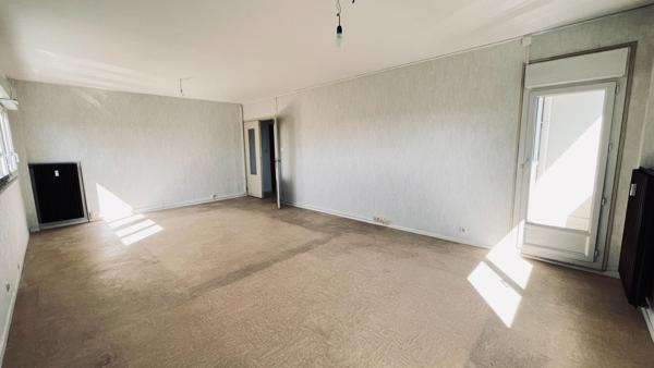 Appartement Angers 4 pièces avec balcon Justices