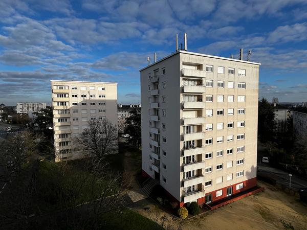 Appartement Angers 4 pièces avec balcon Justices