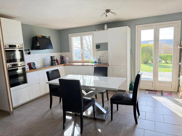 Vente Maison 7 pièces 140 m2 à Ézy-sur-Eure
