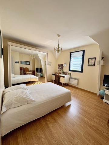 Maison à CANCALE, 35260 - 5 pièces 120m²