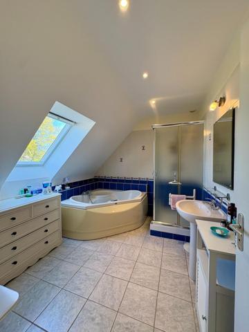 Maison à CANCALE, 35260 - 5 pièces 120m²