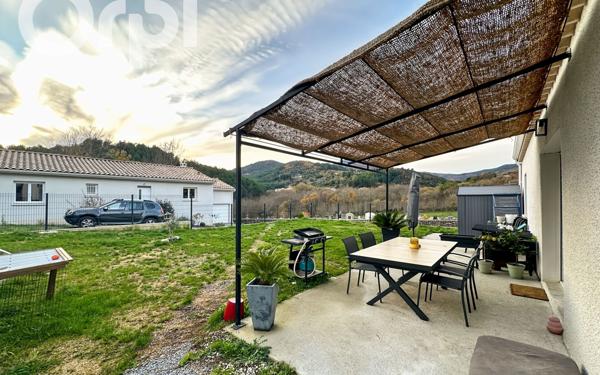 Maison à vendre    3 pièces • 67 m2 Rocher