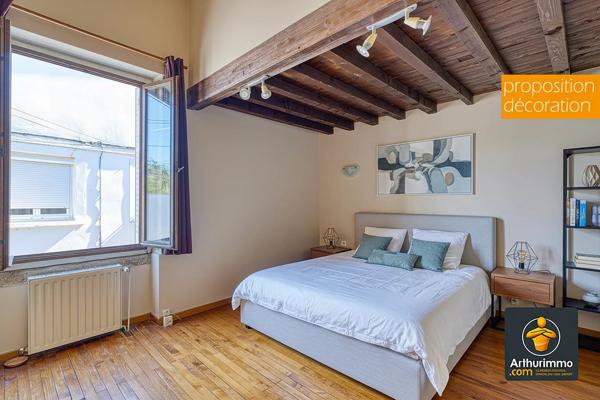 Vente                                                      Appartement
                        
                     3 pièces                      75 m2                     à Vourles